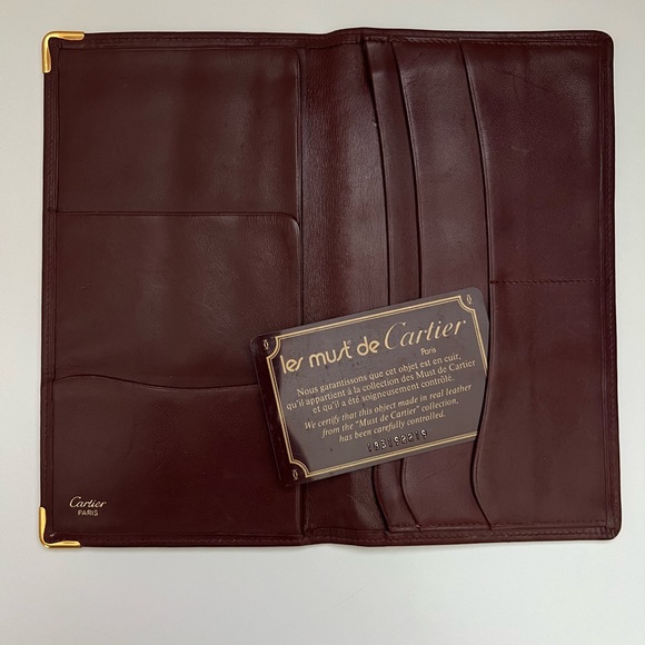 Cartier les must be de Cartier bifold wallet with authenticity card - Picture 2 of 8
